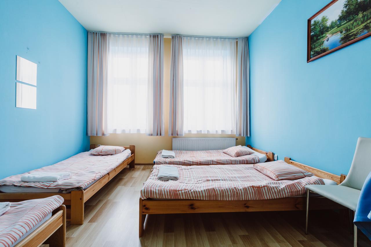 Hostel Tara Cracovia Esterno foto